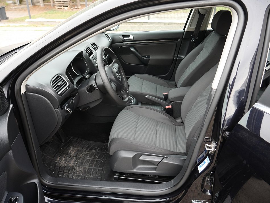 Volkswagen Golf 1.6TDi 