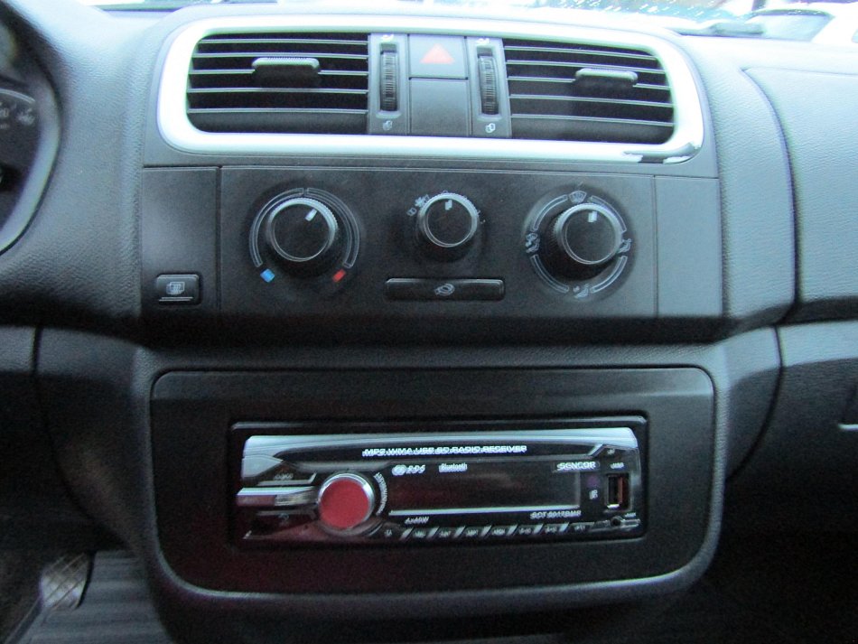 Škoda Fabia II 1.2 HTP 