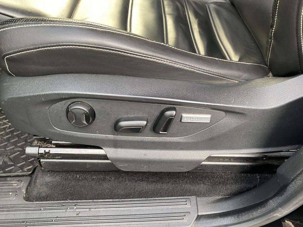 Volkswagen Amarok 3.0 TDi  4x4