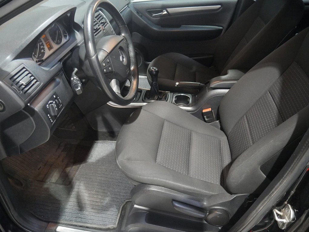 Mercedes-Benz Třída B 1.7  B 180