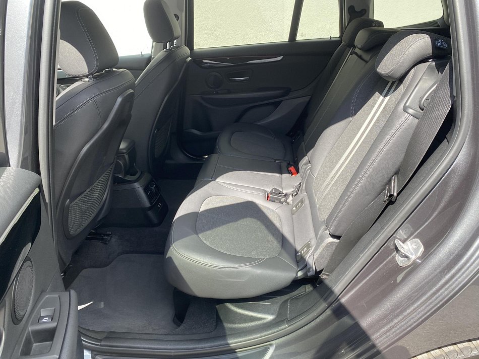 BMW Řada 2 1.5i 