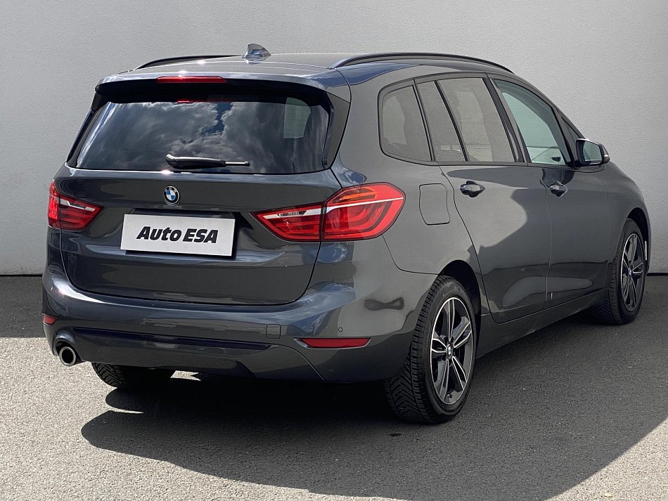 BMW Řada 2 1.5i 