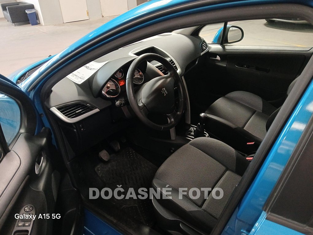 Peugeot 207 1.4i 