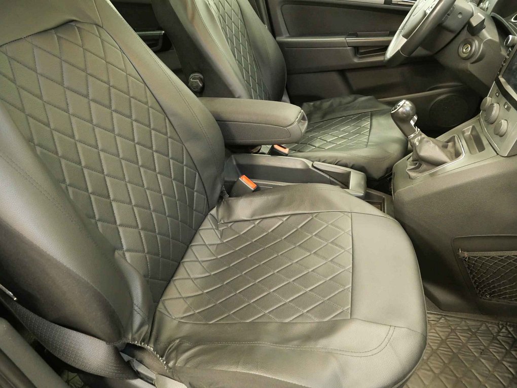 Opel Zafira 1.6i  7 míst