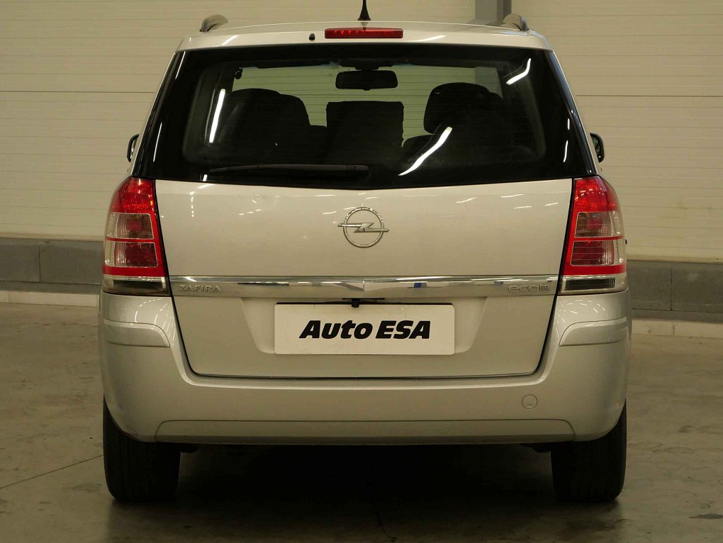 Opel Zafira 1.6i  7 míst