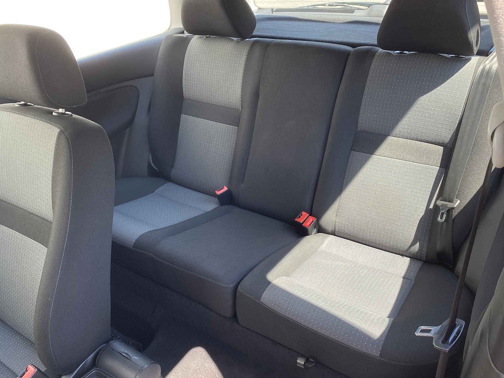 Volkswagen Golf 1.4 16V  IV