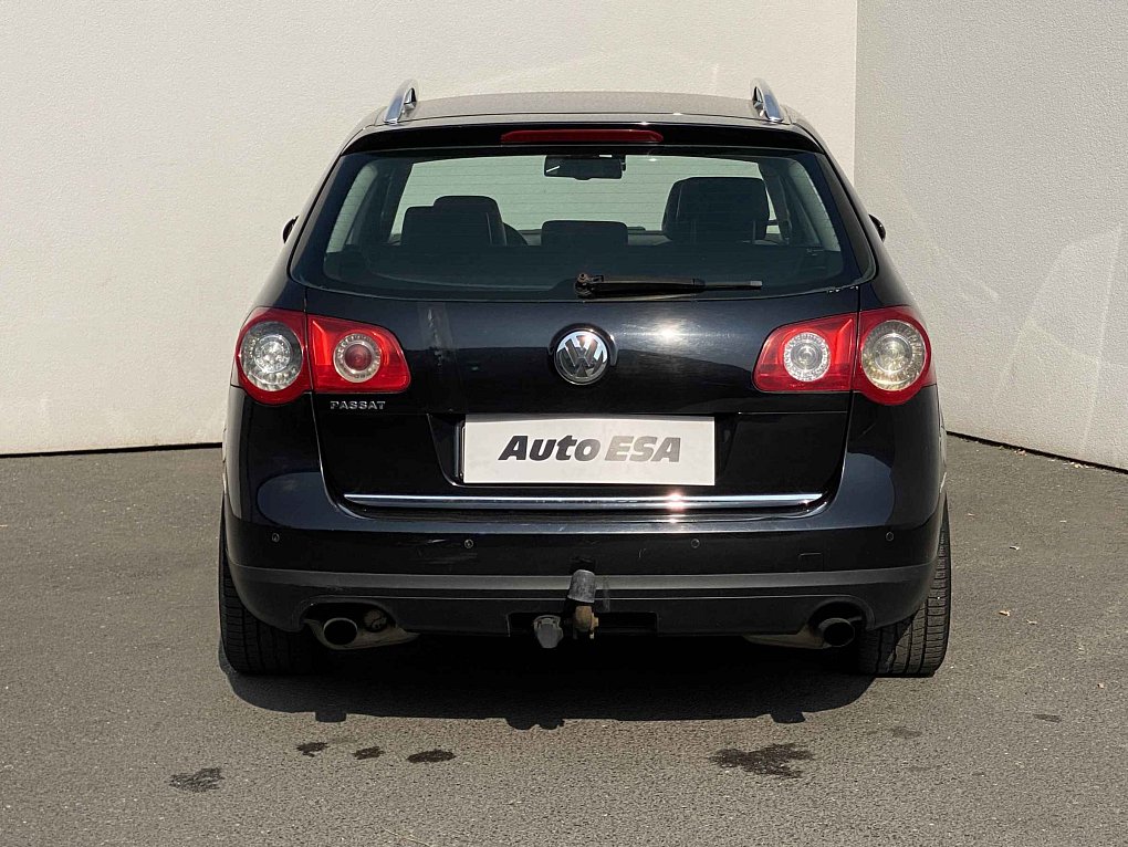 Volkswagen Passat 3.2FSi  4x4