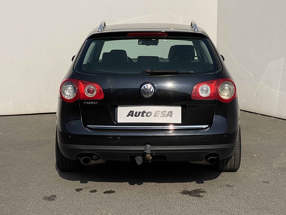 Volkswagen Passat 3.2FSi  4x4
