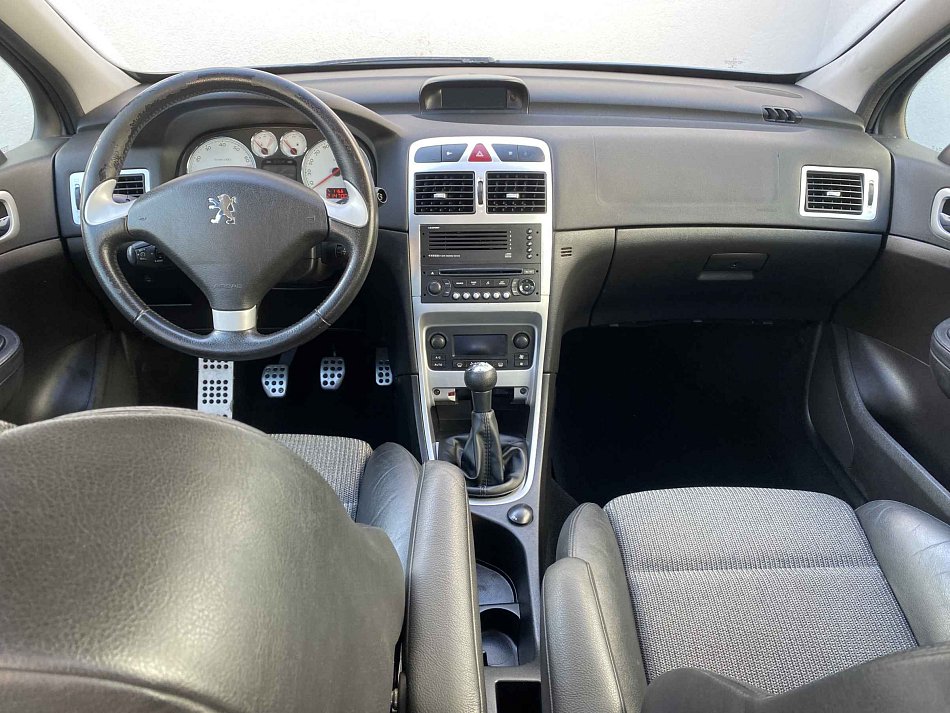 Peugeot 307 2.0i 