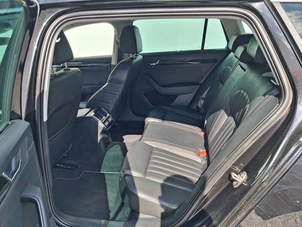 Škoda Superb III 2.0 TDi L&K