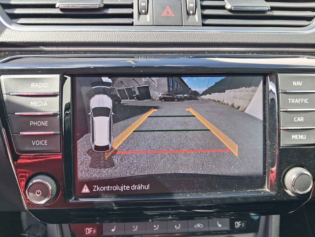 Škoda Superb III 2.0 TDi L&K