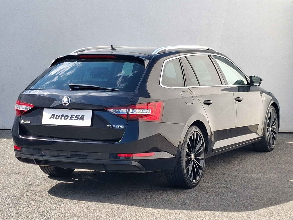 Škoda Superb III 2.0 TDi L&K