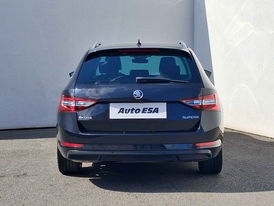 Škoda Superb III 2.0 TDi L&K