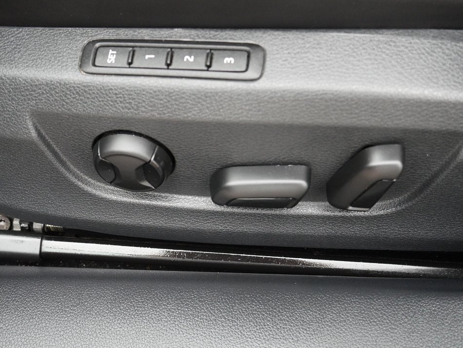 Škoda Superb III 2.0 TDi Style 4x4