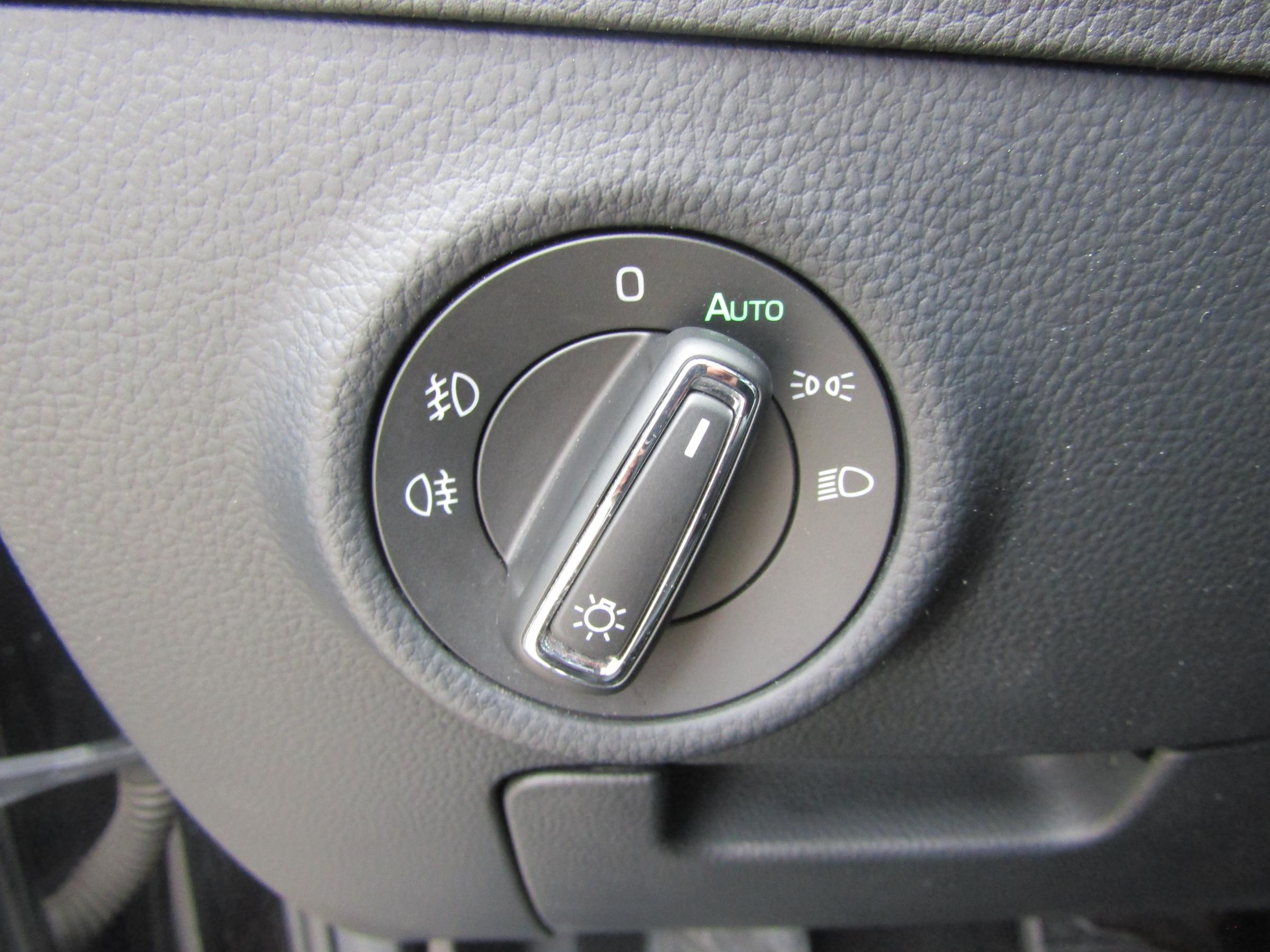 Škoda Superb III, 2016 - pohled č. 19