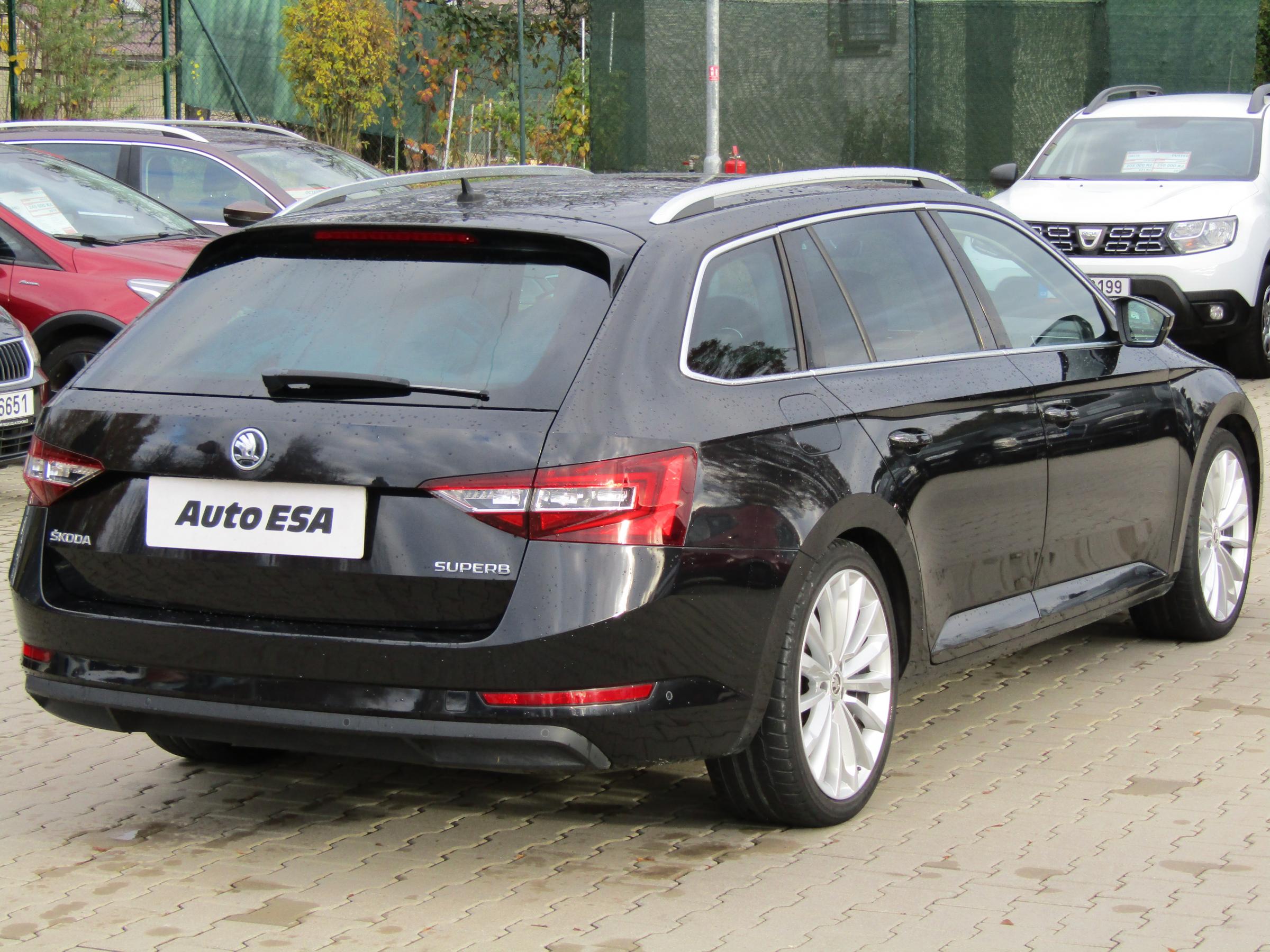 Škoda Superb III, 2016 - pohled č. 4