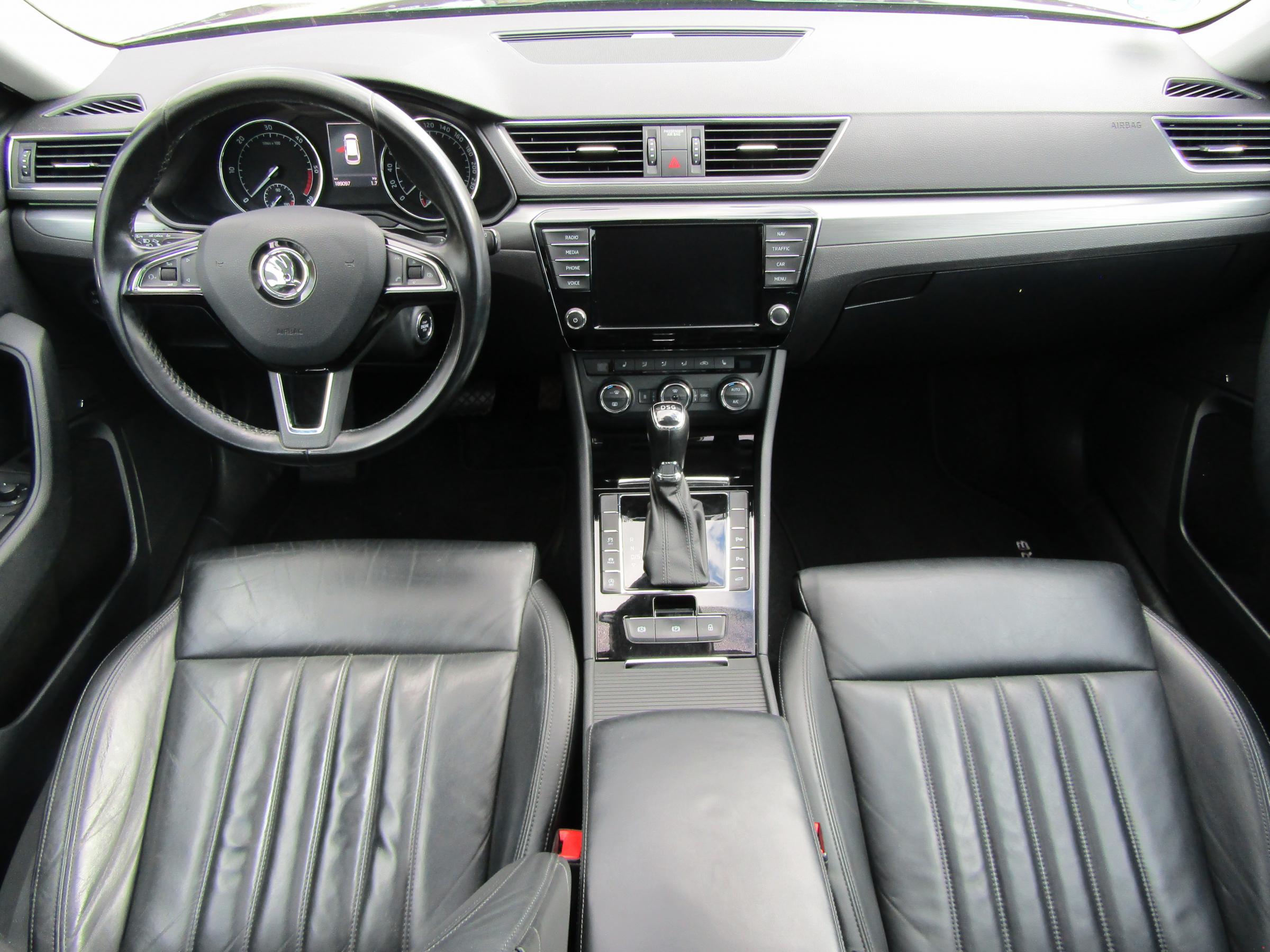 Škoda Superb III, 2016 - pohled č. 8