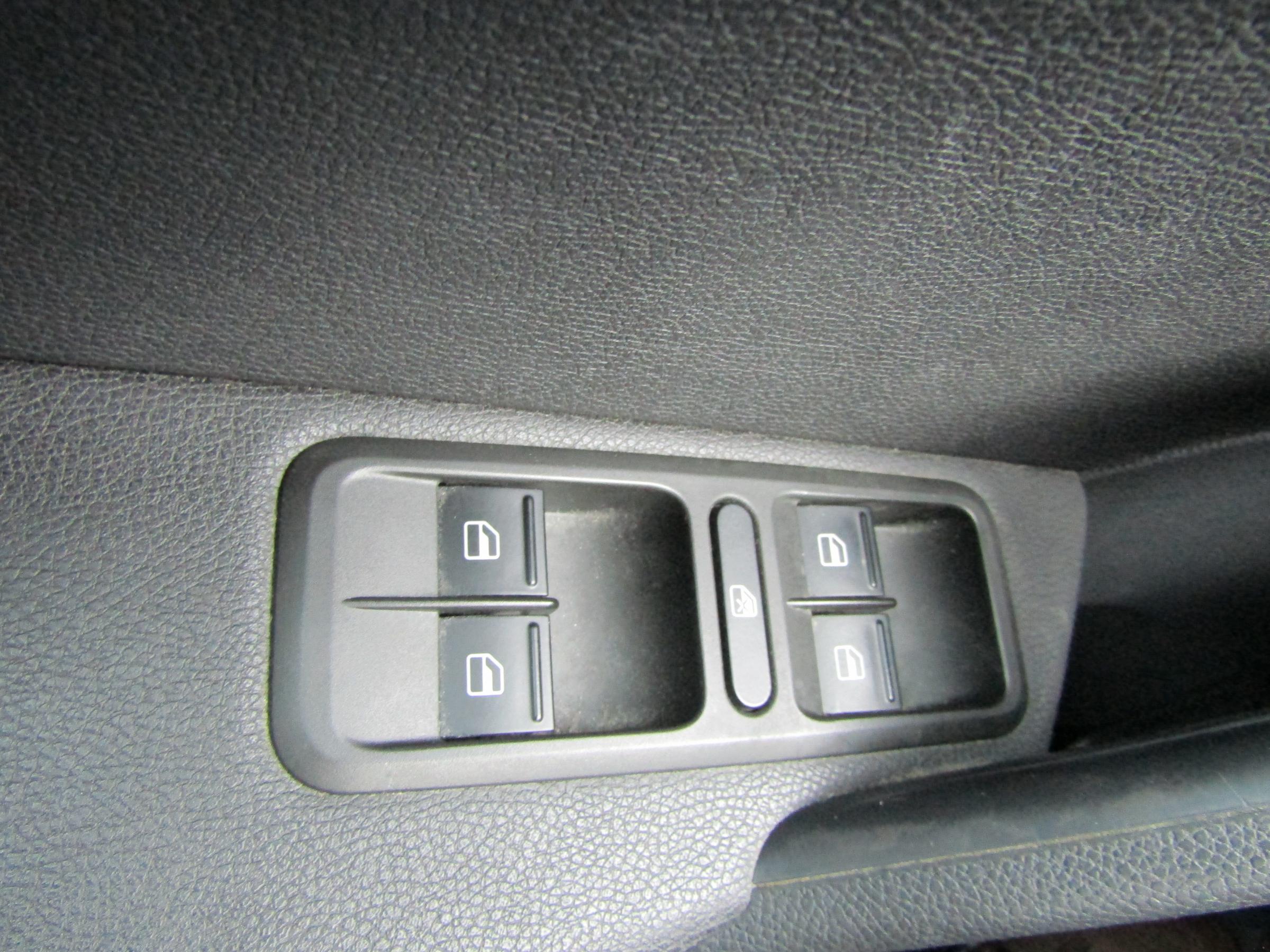 Škoda Yeti, 2017 - pohled č. 12