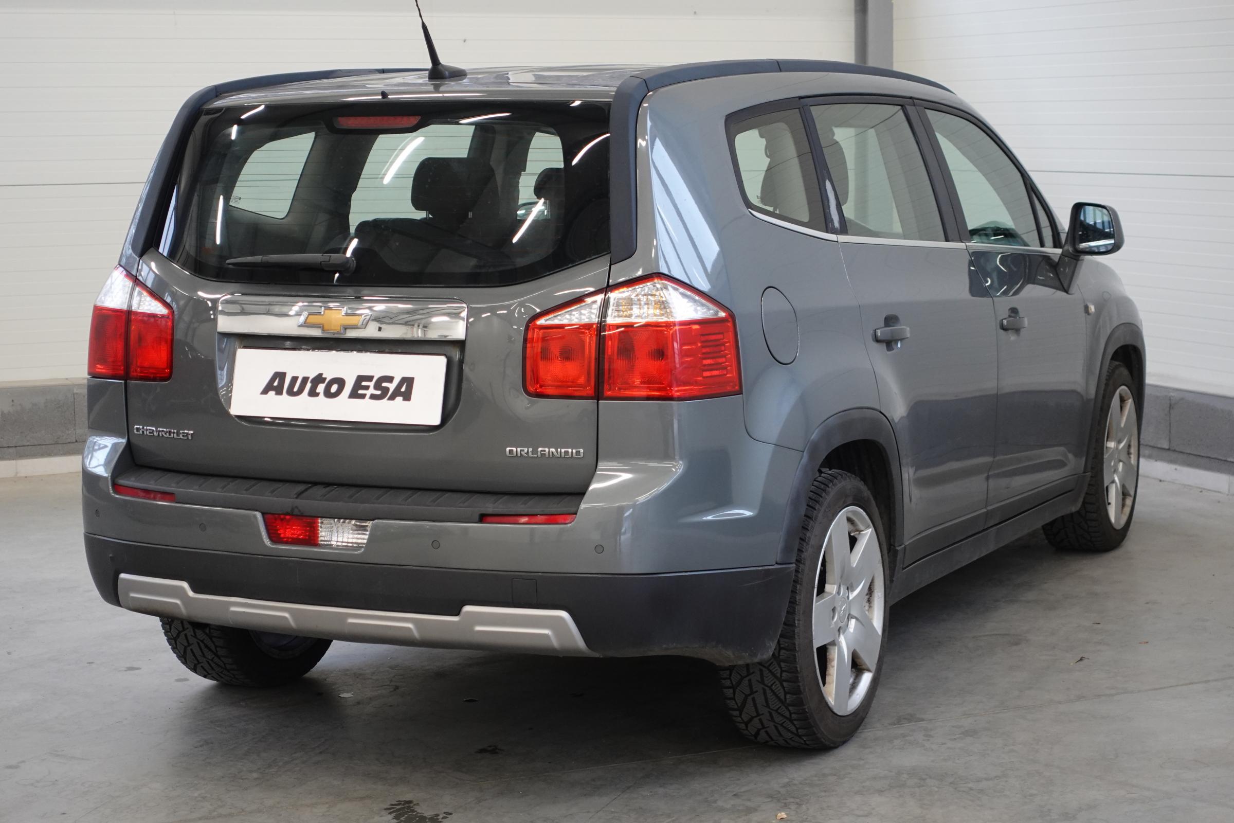 Chevrolet Orlando, 2011 - pohled č. 4