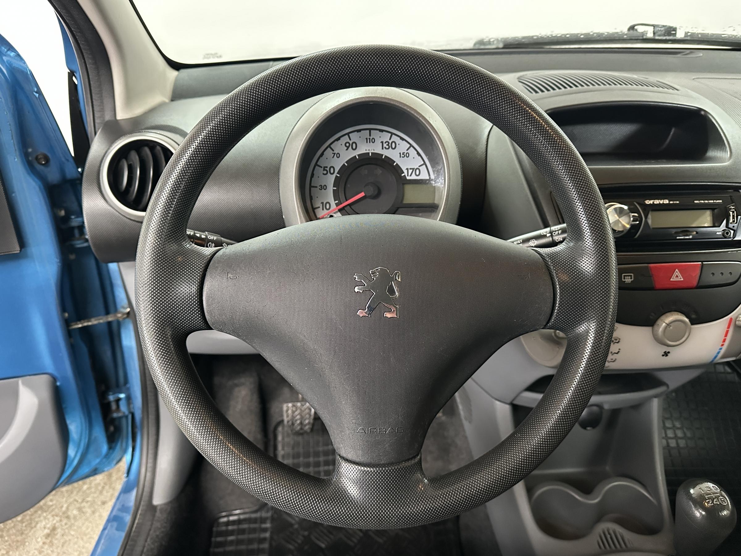 Peugeot 107, 2006 - pohled č. 11