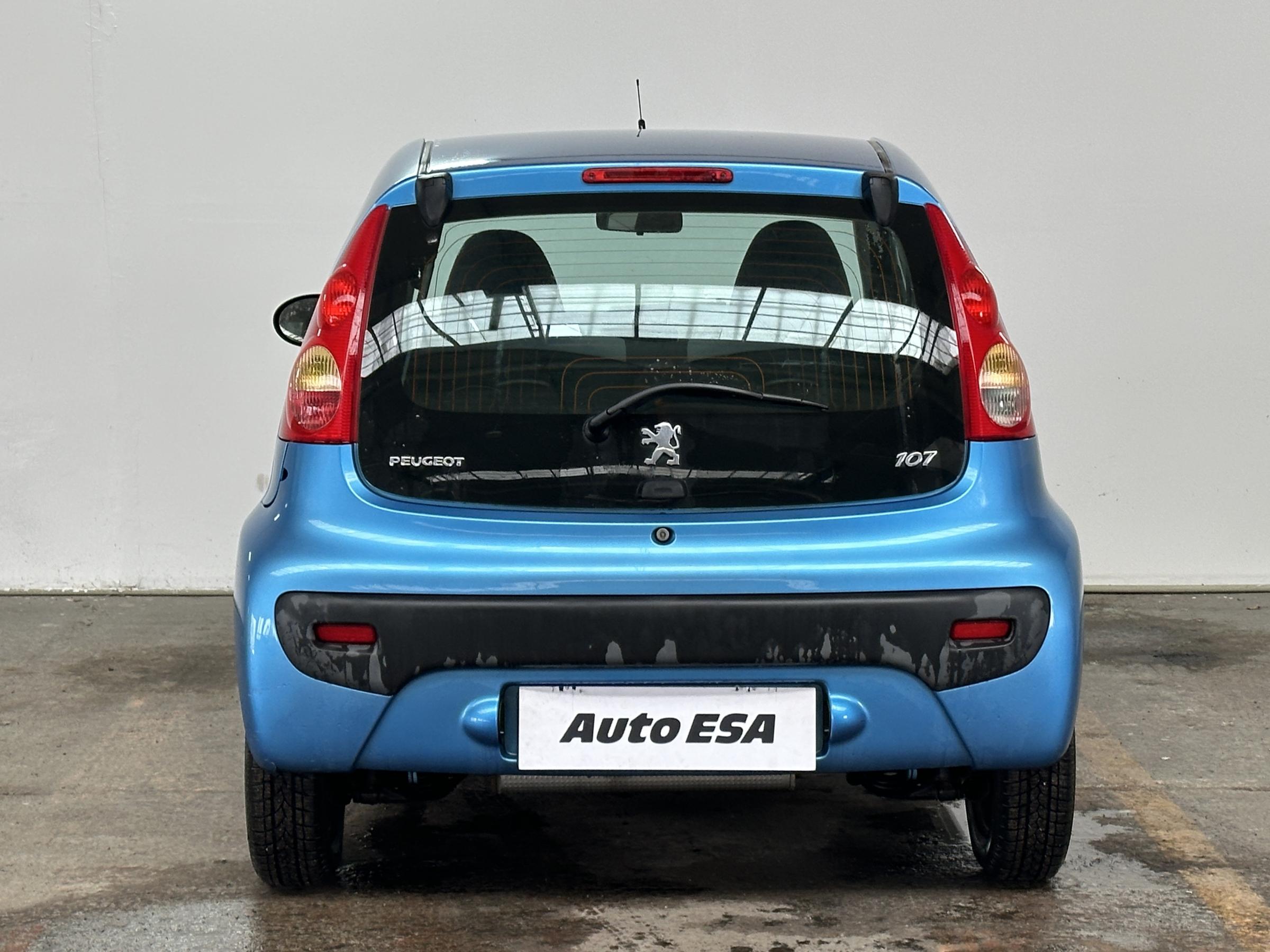 Peugeot 107, 2006 - pohled č. 5