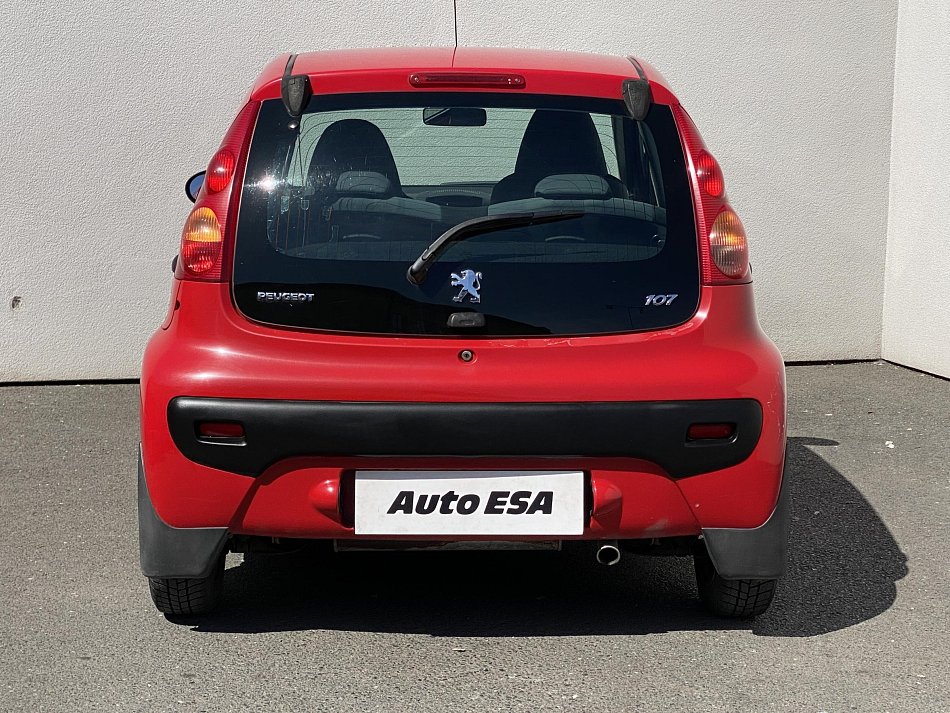 Peugeot 107 1.0i 