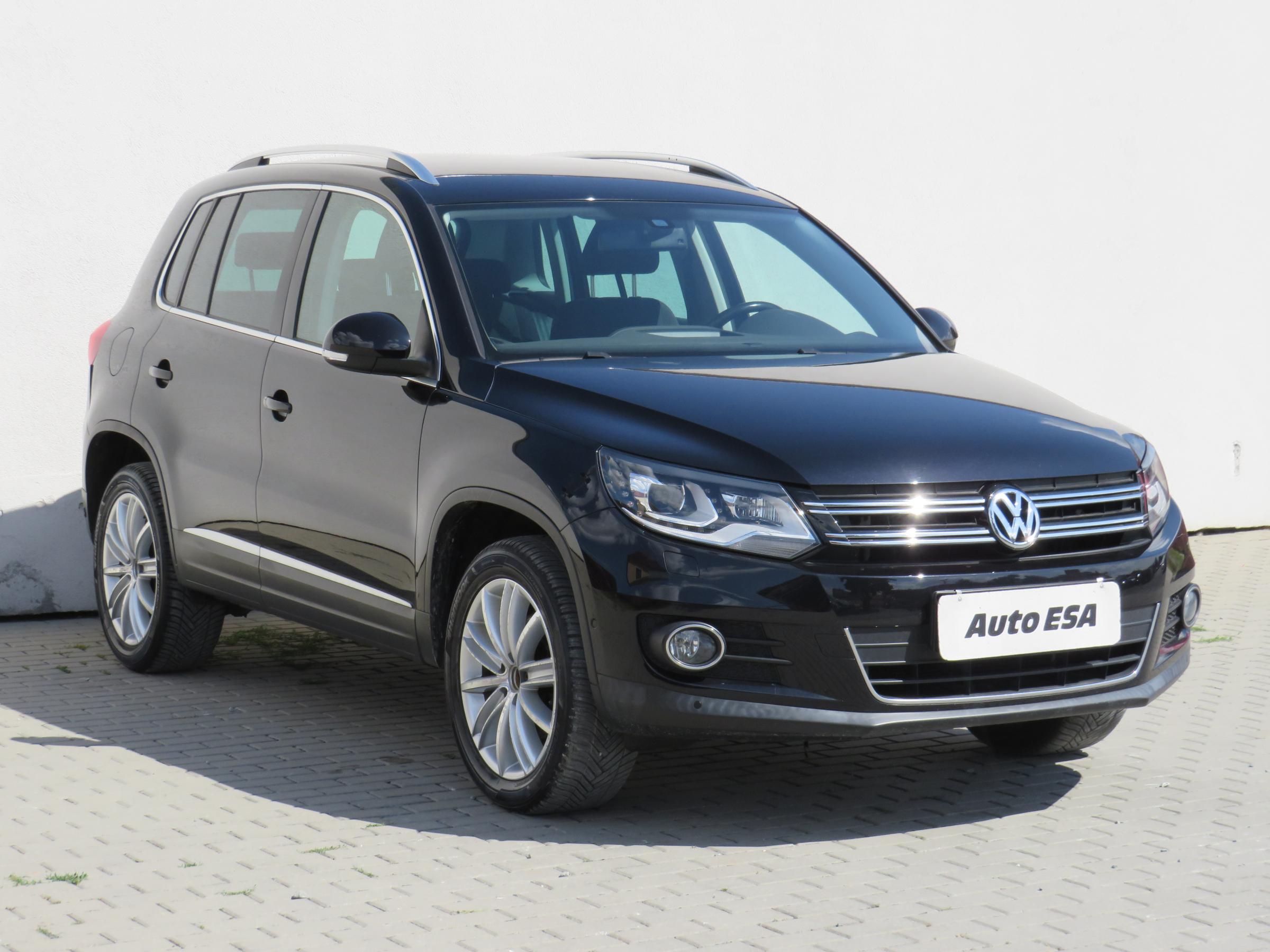 Volkswagen Tiguan, 2015