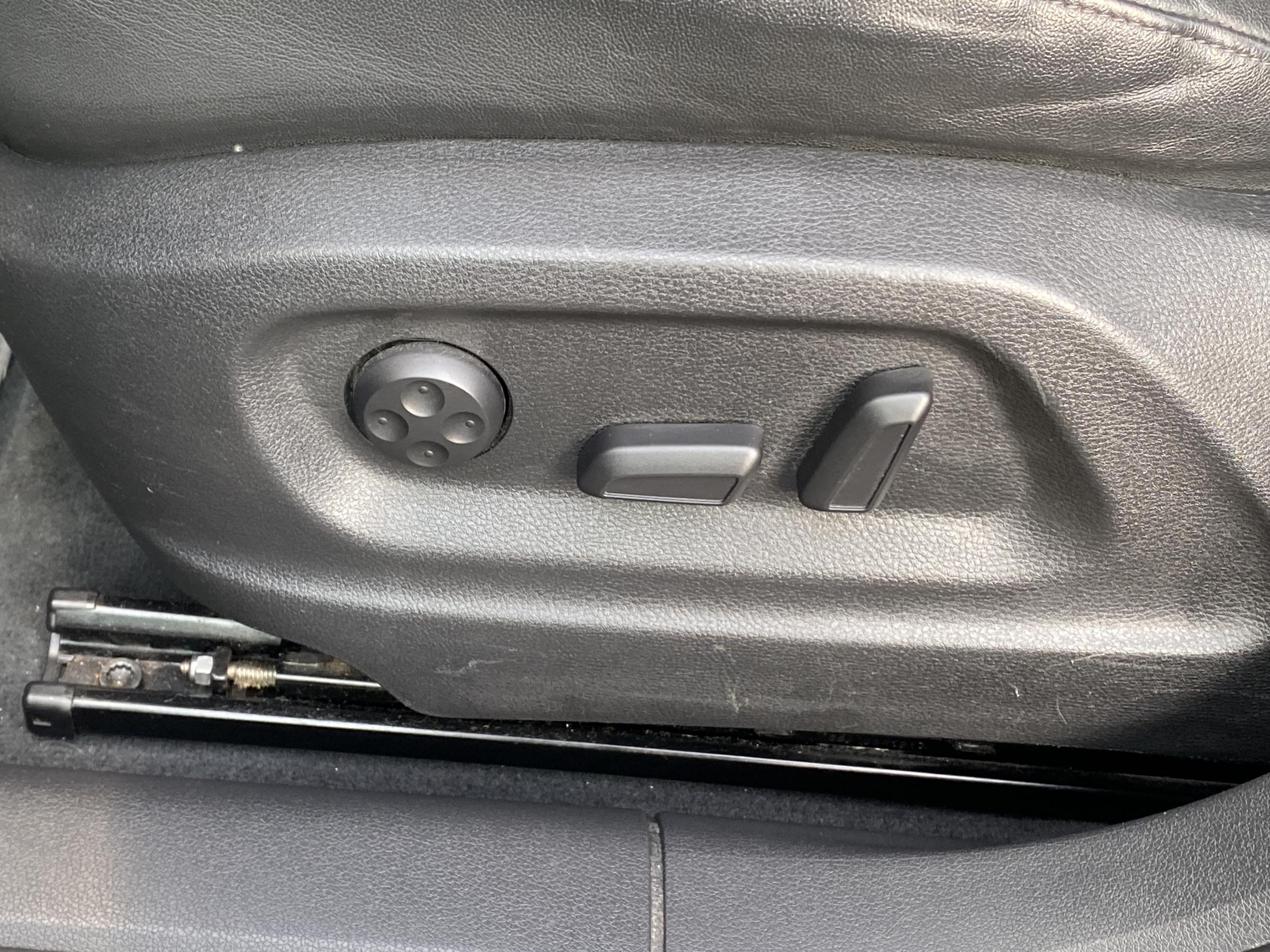 Audi Q3, 2013 - pohled č. 12