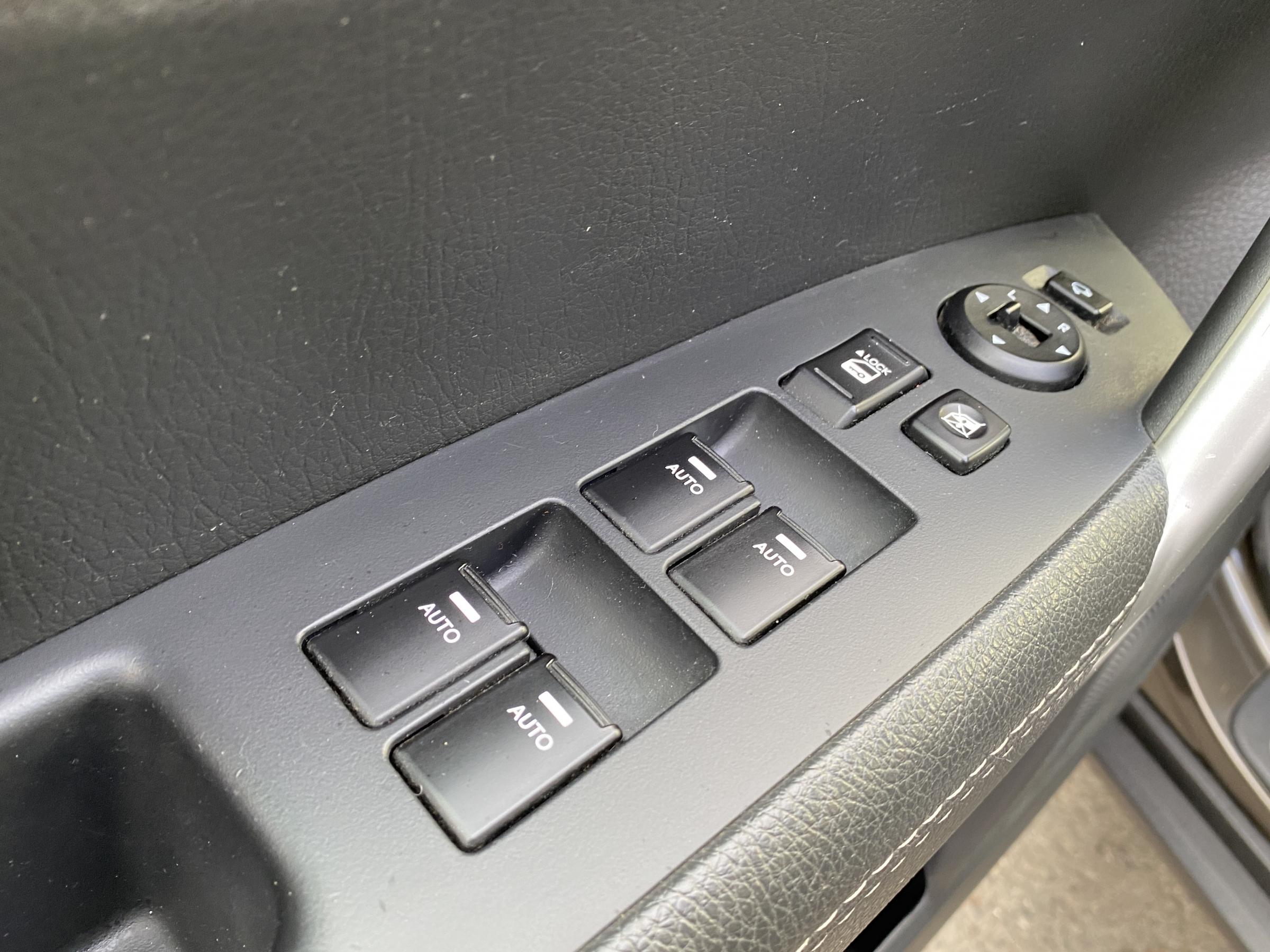 Kia Sorento, 2011 - pohled č. 13