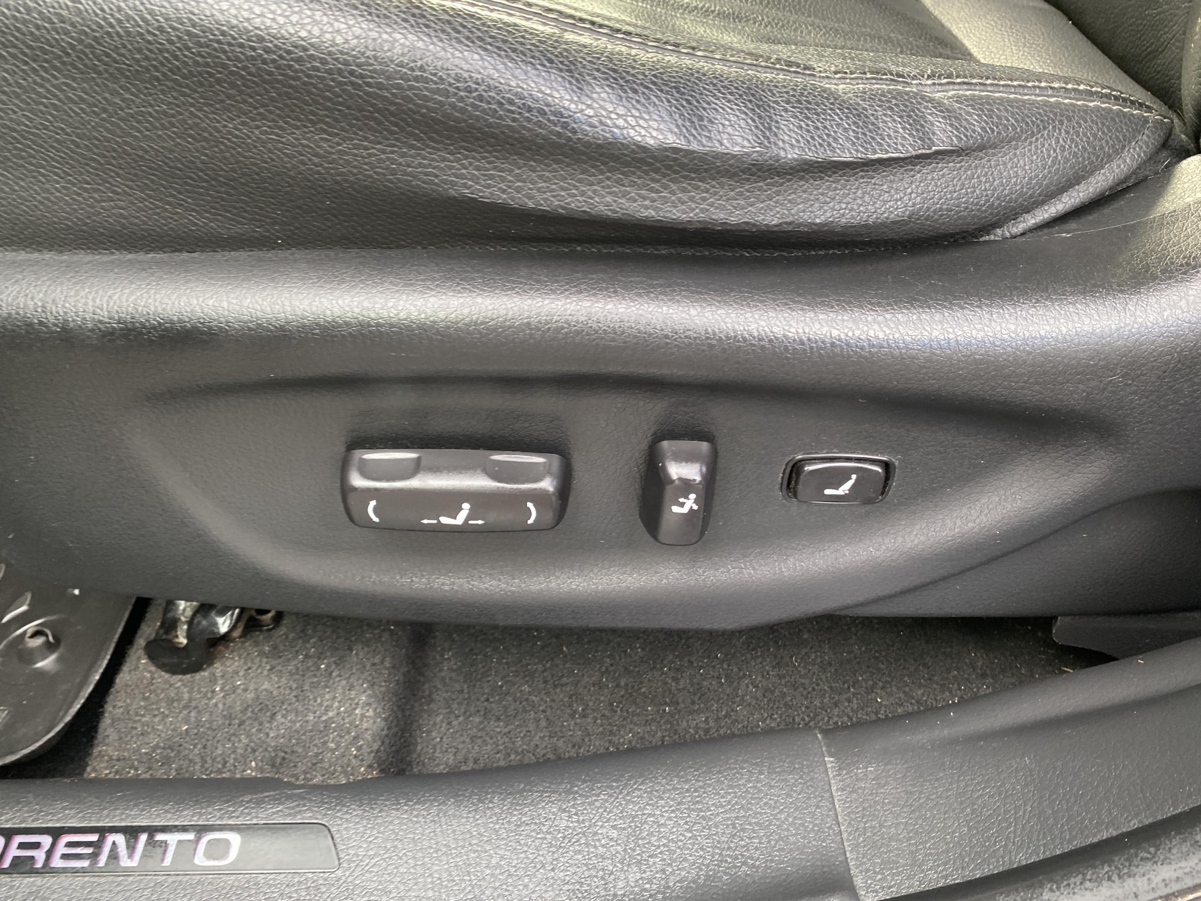 Kia Sorento, 2011 - pohled č. 14