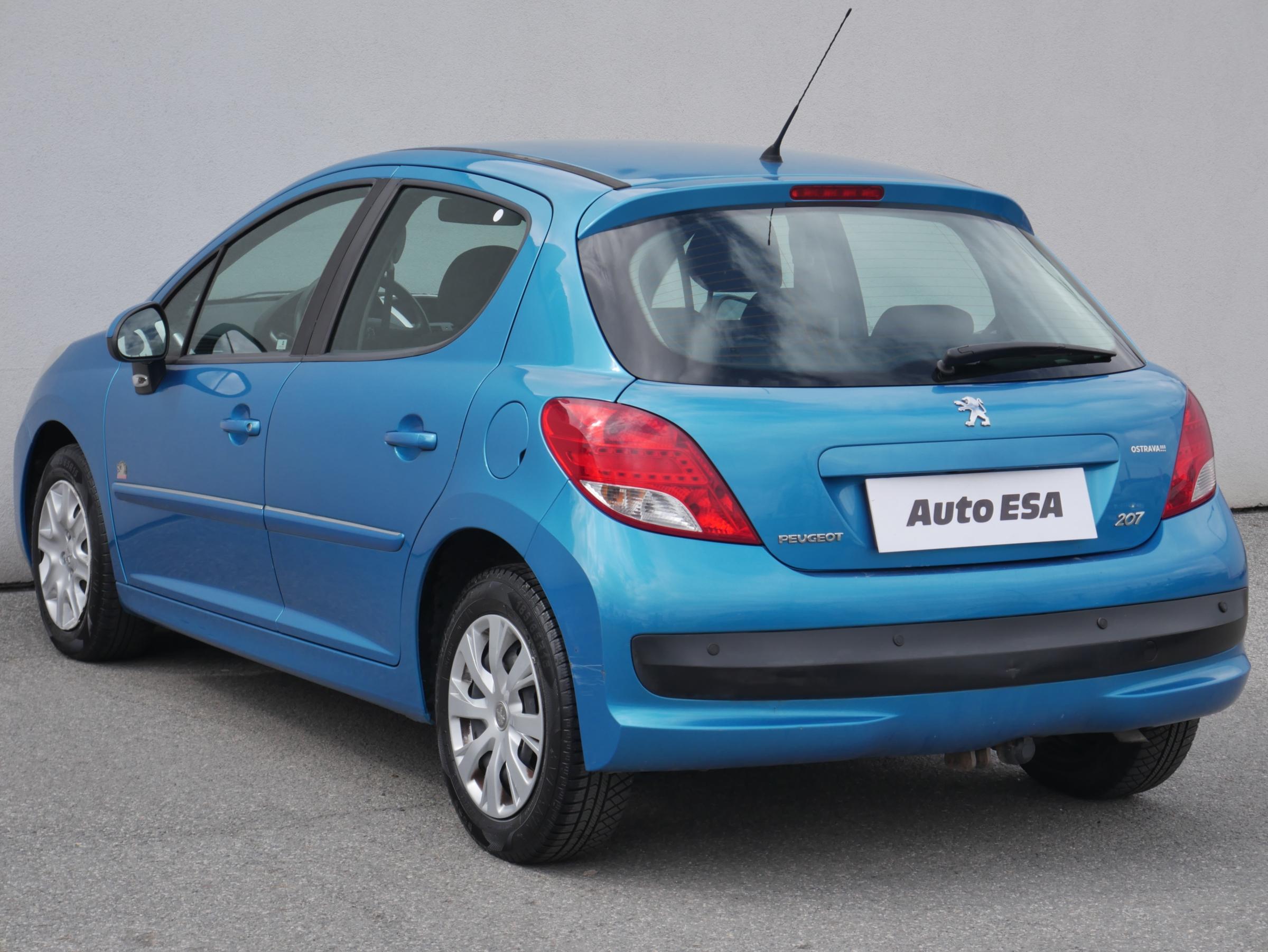 Peugeot 207, 2011 - pohled č. 6