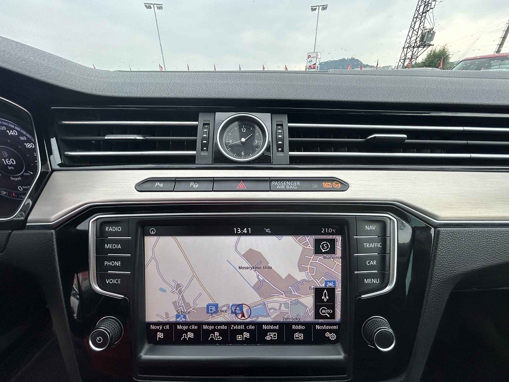 Volkswagen Passat 2.0TDi 