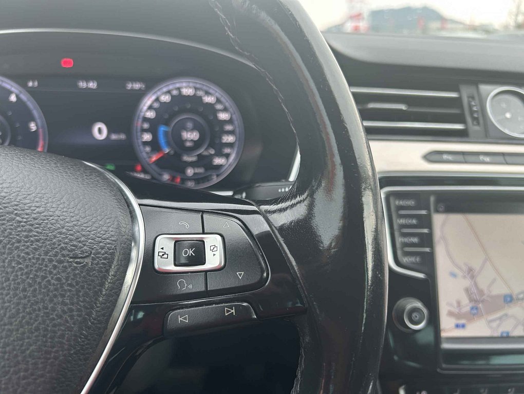 Volkswagen Passat 2.0TDi 