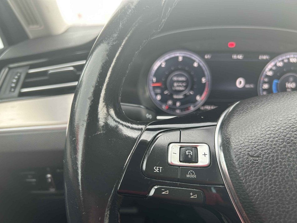 Volkswagen Passat 2.0TDi 