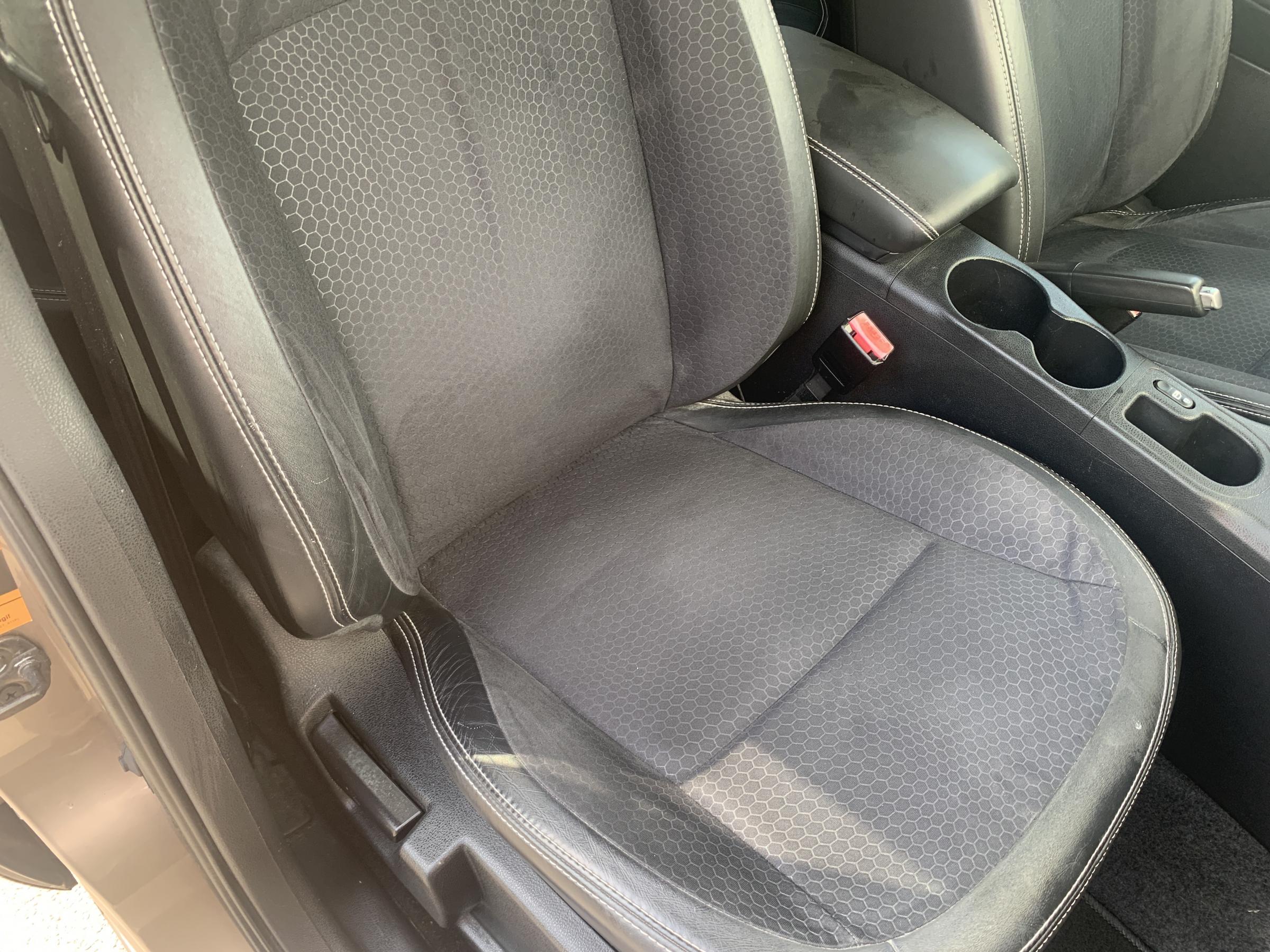 Nissan Qashqai, 2013 - pohled č. 11