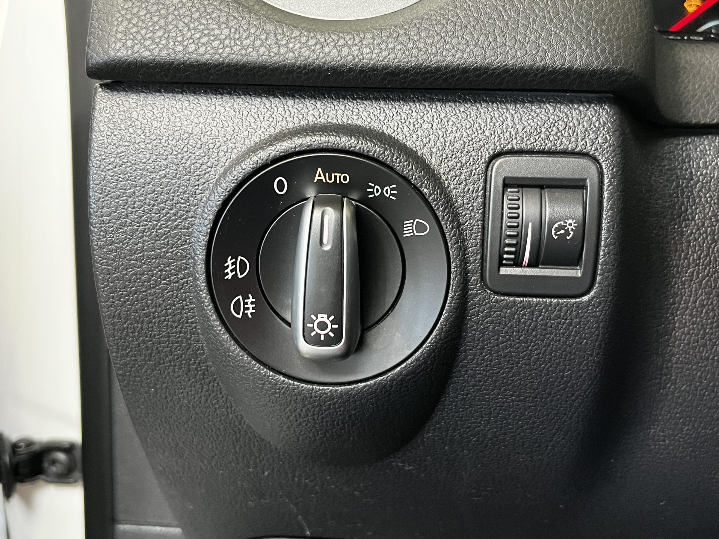 Volkswagen Tiguan, 2013 - pohled č. 19