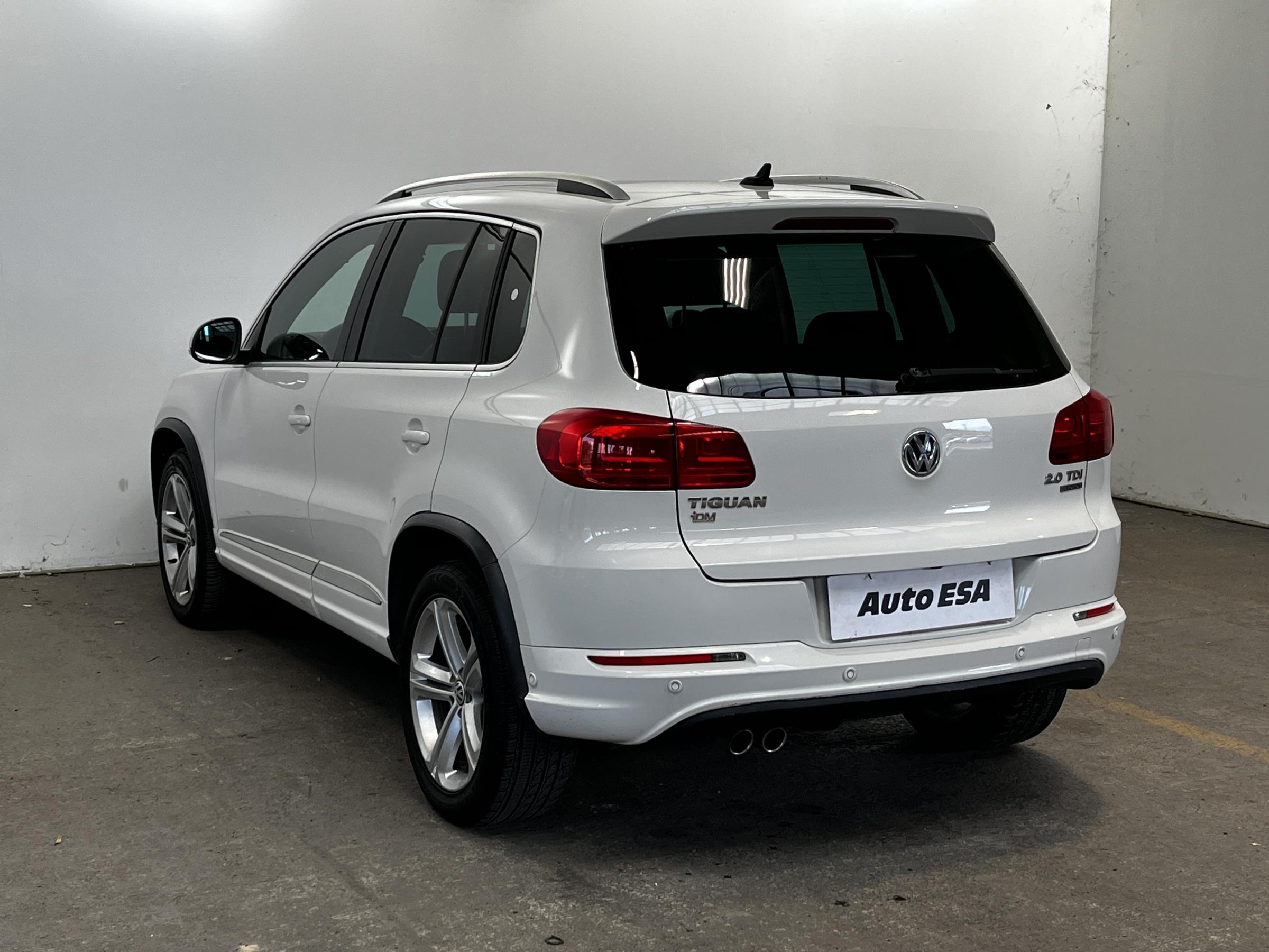 Volkswagen Tiguan, 2013 - pohled č. 4