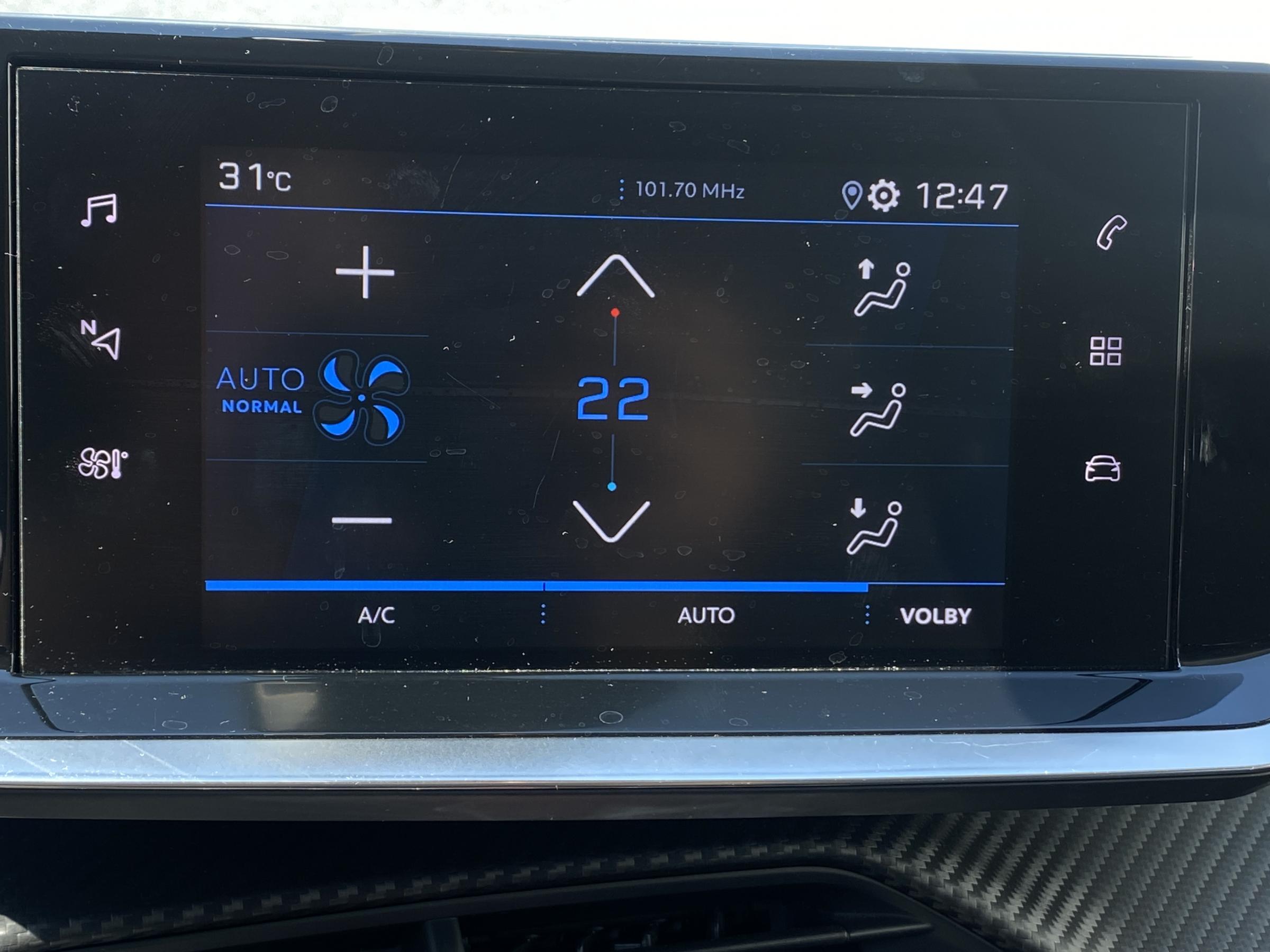 Peugeot 208, 2022 - pohled č. 16