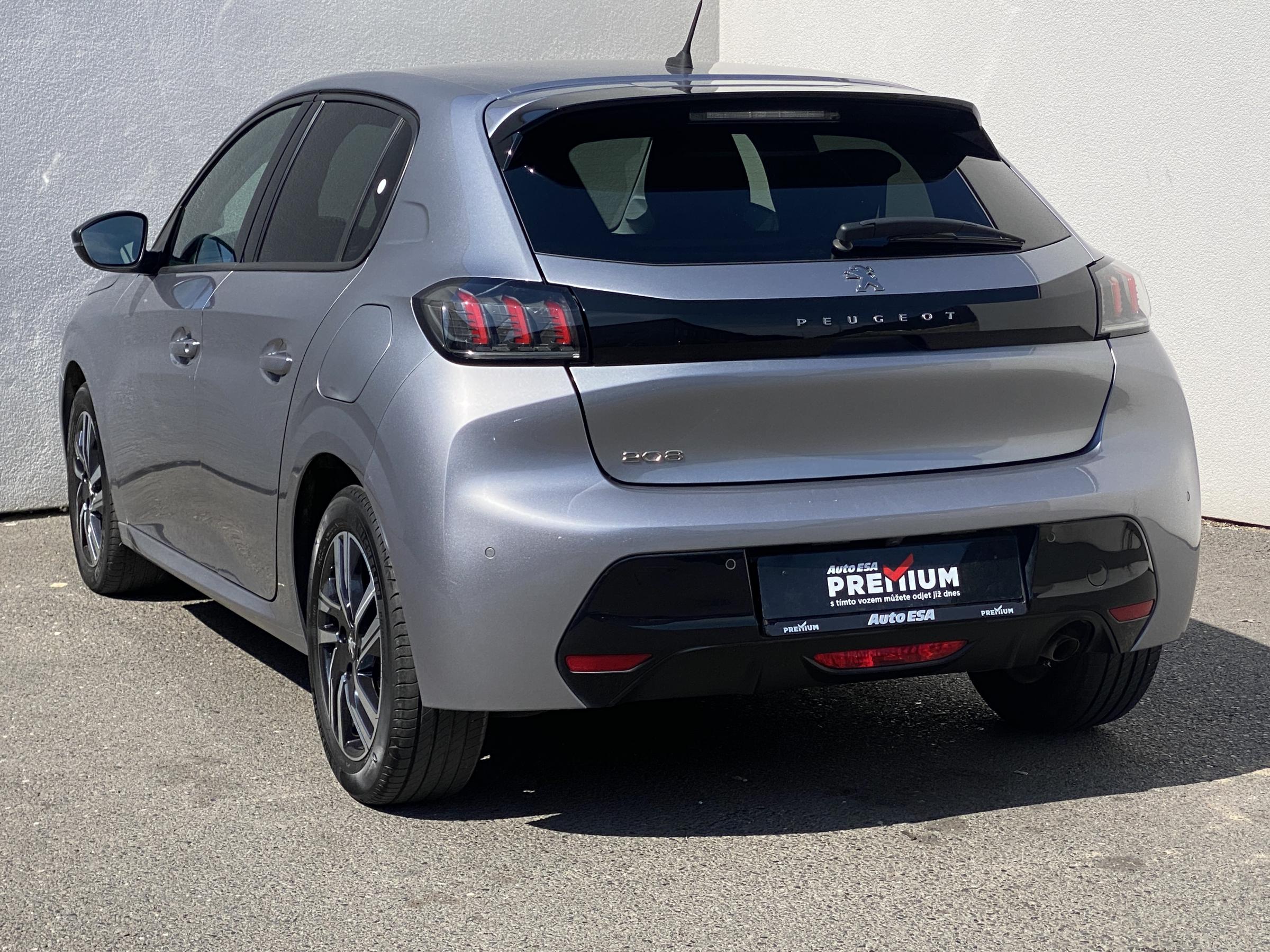 Peugeot 208, 2022 - pohled č. 6