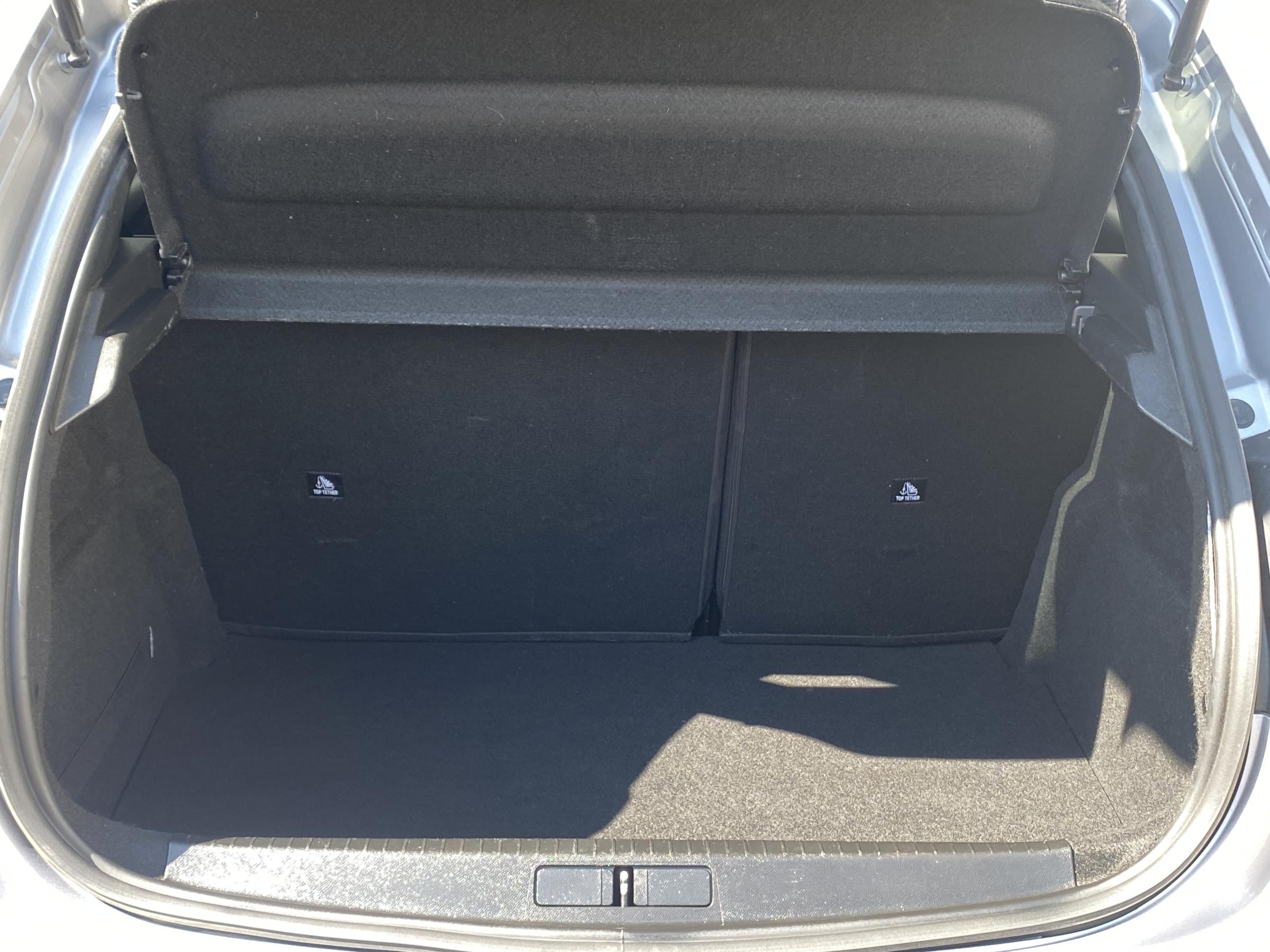 Peugeot 208, 2022 - pohled č. 7