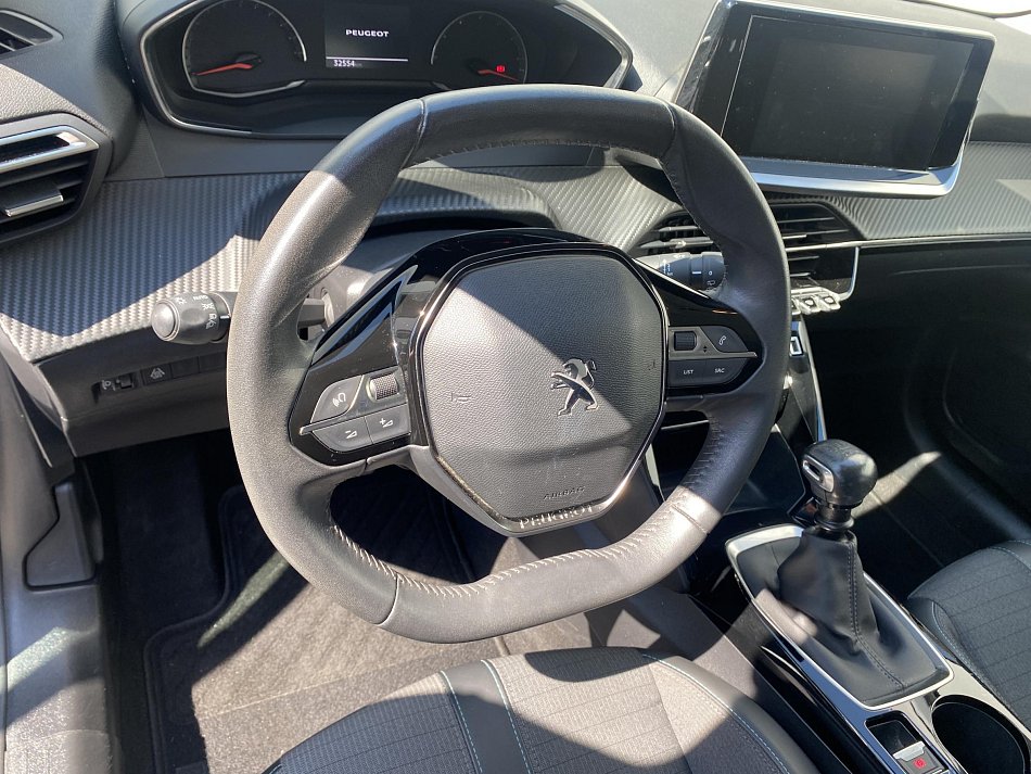 Peugeot 208 1.2 PT Allure