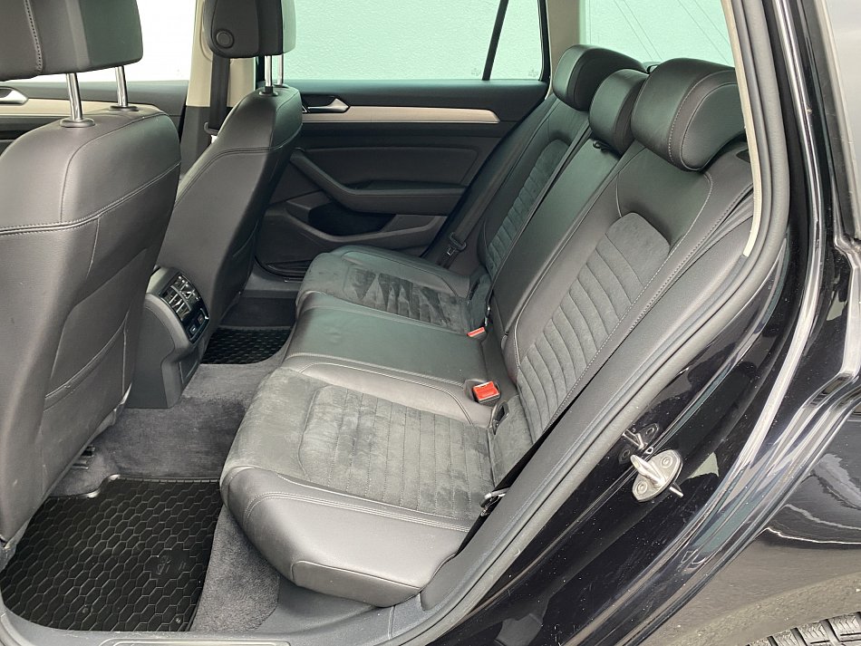 Volkswagen Passat 2.0 TDi Highline