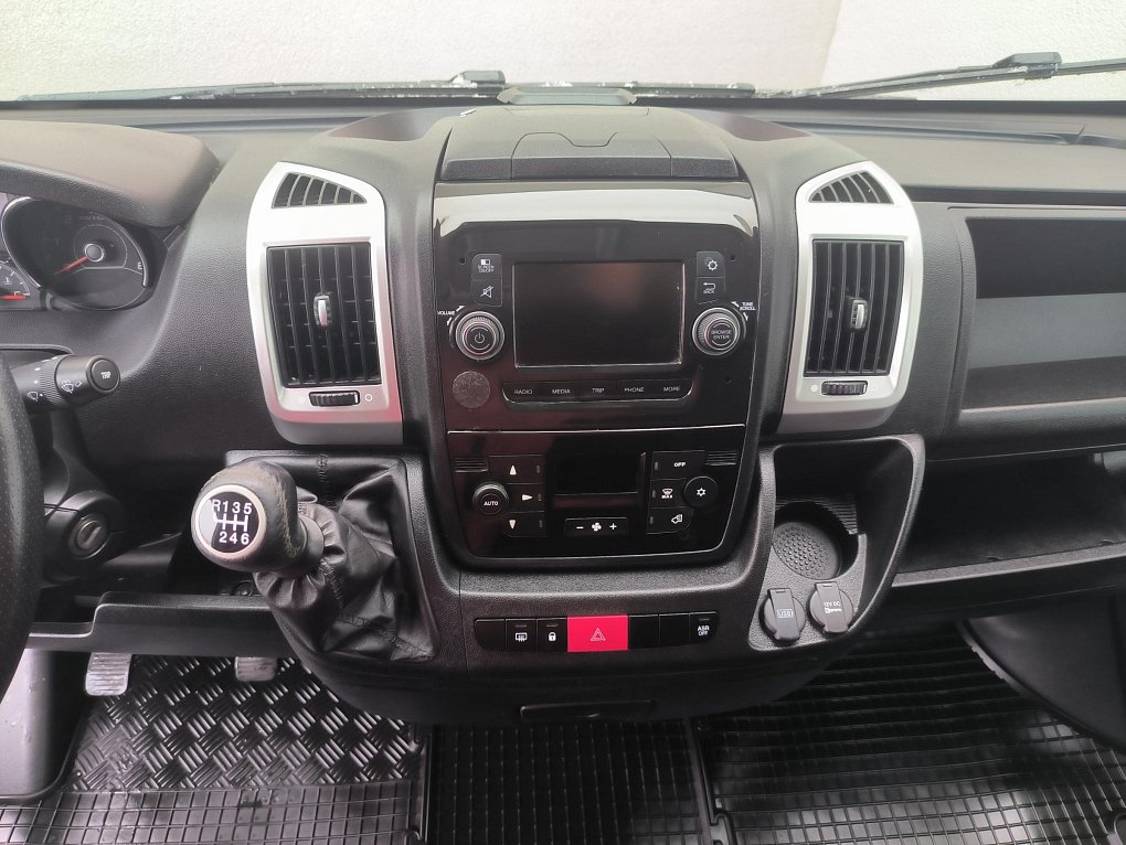 Citroën Jumper 2.2HDi  L3H2