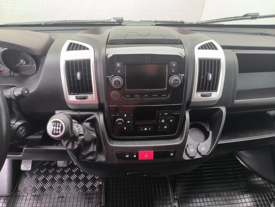 Citroën Jumper 2.2HDi  L3H2