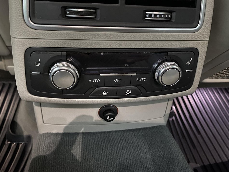 Audi A6 3.0 TDi  Quattro