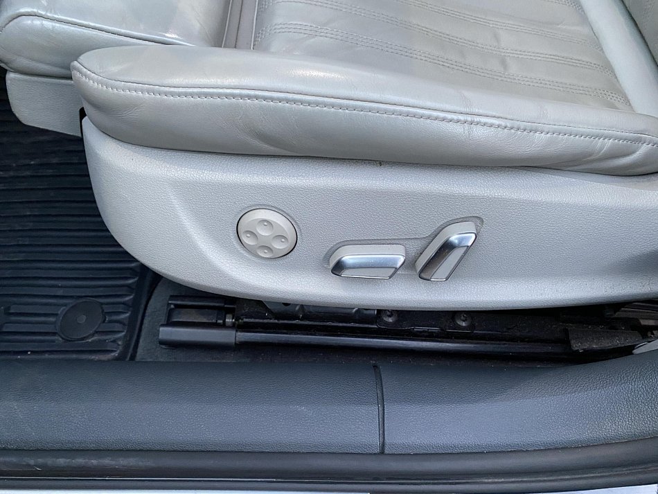 Audi A6 3.0 TDi  Quattro