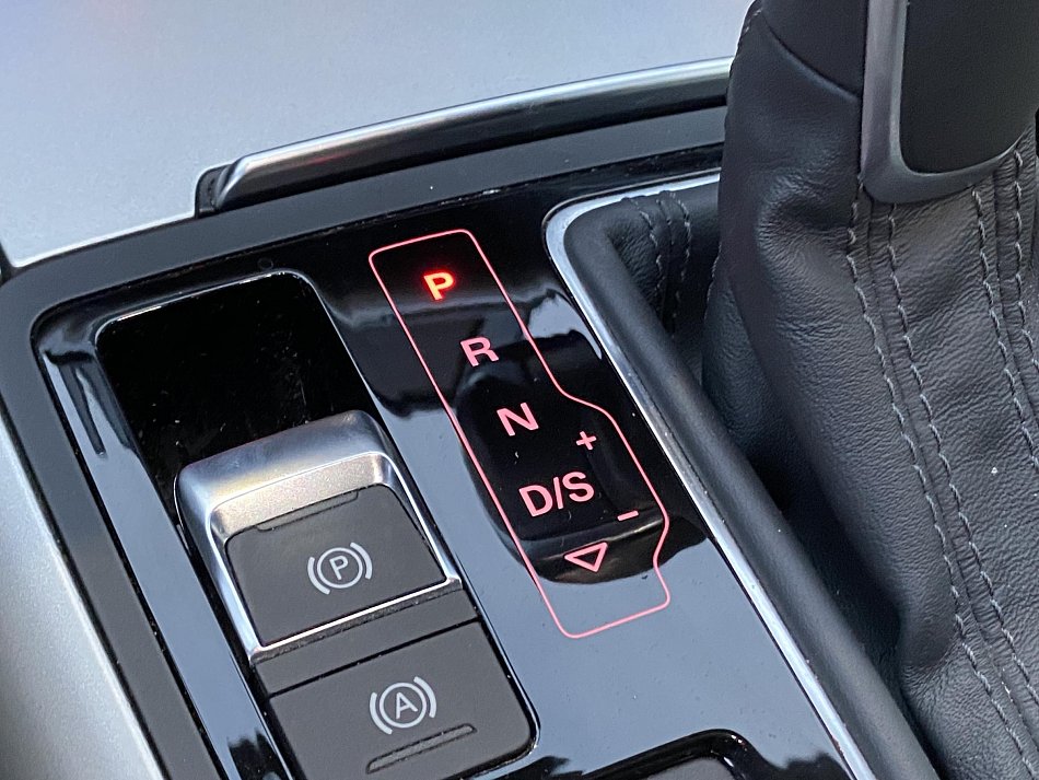 Audi A6 3.0 TDi  Quattro