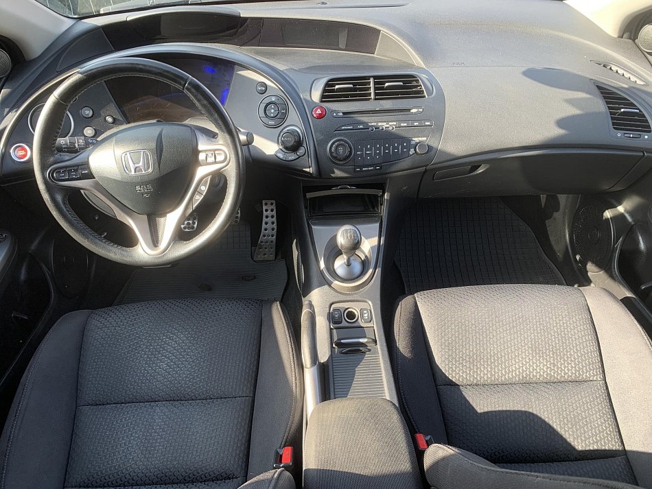 Honda Civic 2.2 i-CTDi Executive