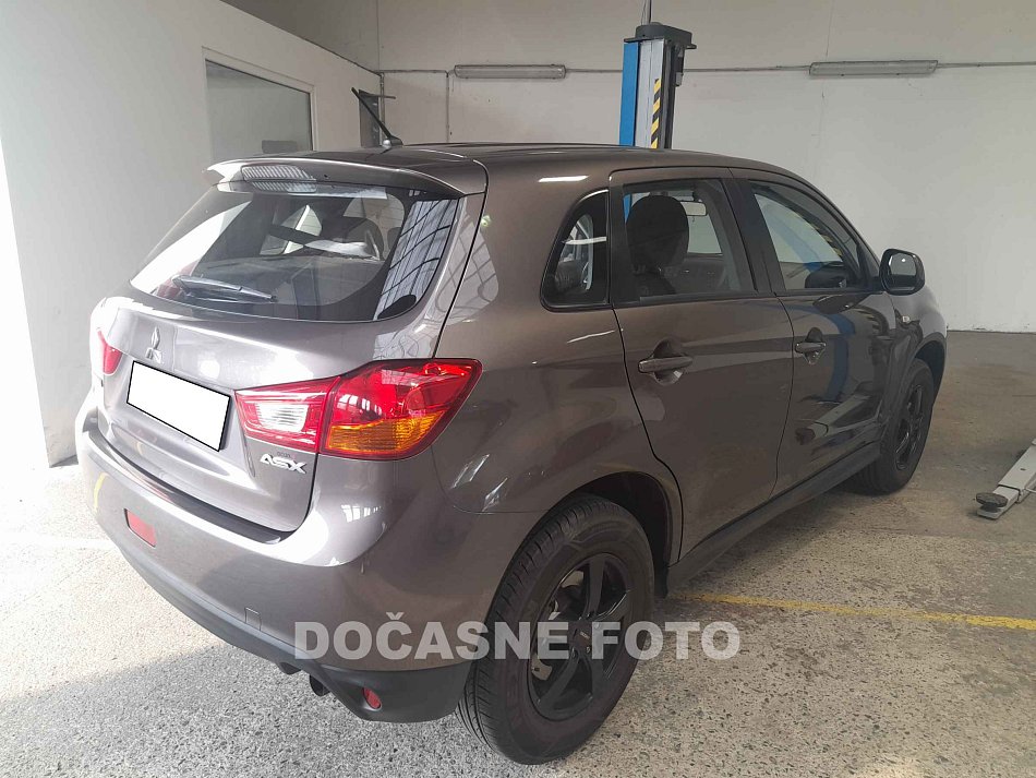 Mitsubishi ASX 1.6 i 