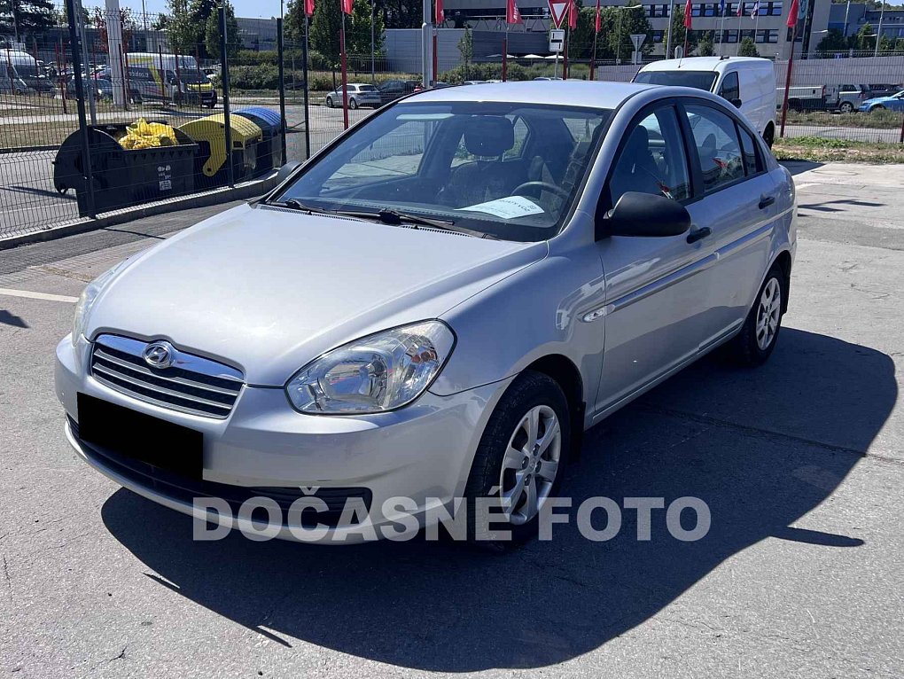 Hyundai Accent 1.4i 